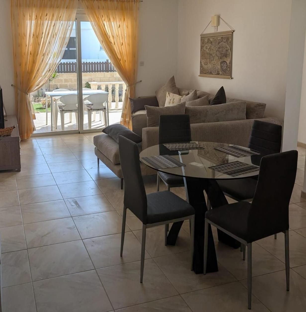 St Andrews Apartment