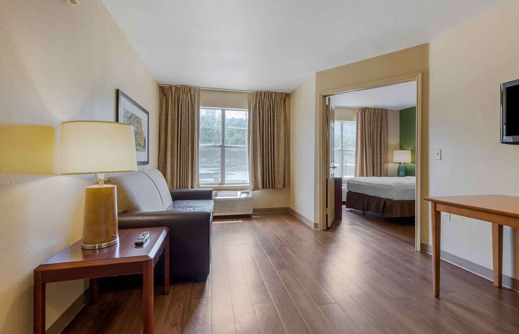 Extended Stay America Suites Dallas Plano - photo 37