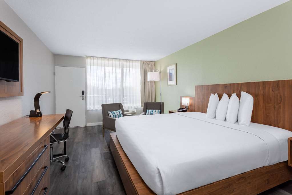 Ramada by Wyndham Altamonte Springs Near I 4 - photo 14