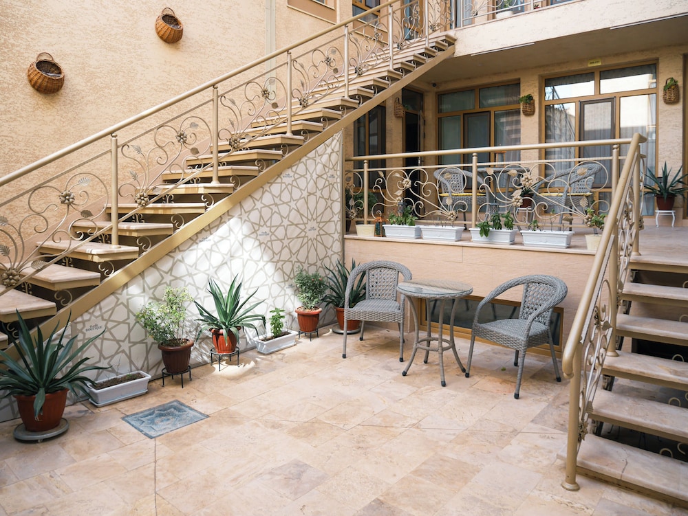 Oasis Boutique Hotel - carbon neutral hotel in Bukhara