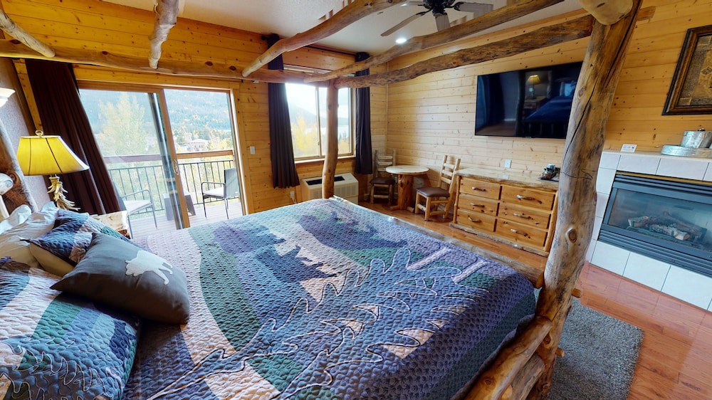 The Gateway Inn - carbon neutral hotel in Alliance