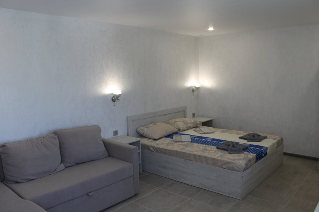 Zenit - carbon neutral hotel in Anapa