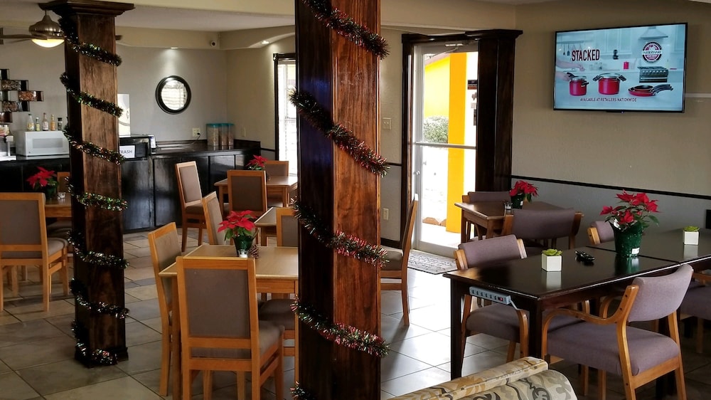 Sweetwater Inn - photo 23