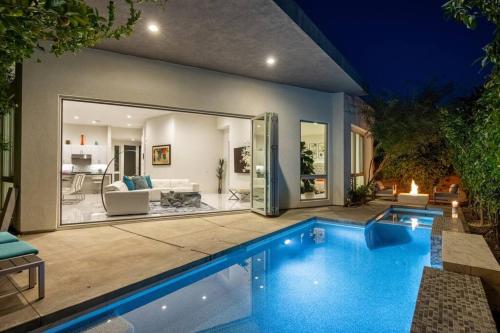 Escena Golf Course Haven Modern 3bed 3bath Home — 4-Star Luxury Hotel in Palm Springs, United States