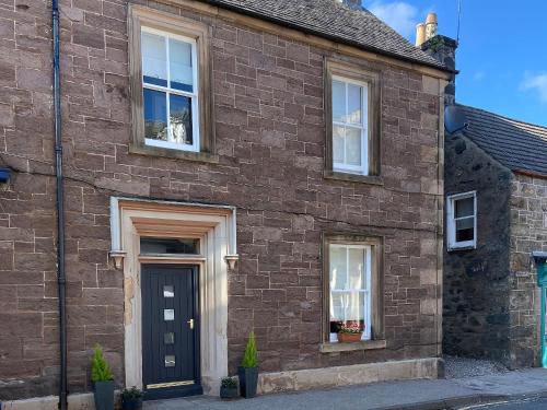 Arden House — 4-Star Luxury Hotel in Comrie, United Kingdom
