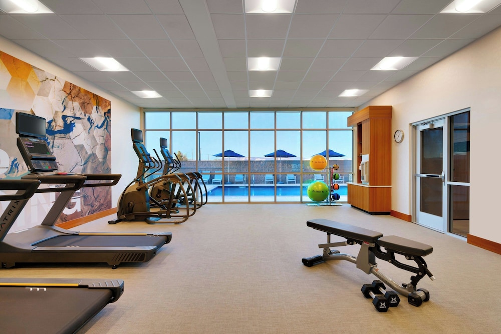 SpringHill Suites by Marriott Cottonwood - photo 26