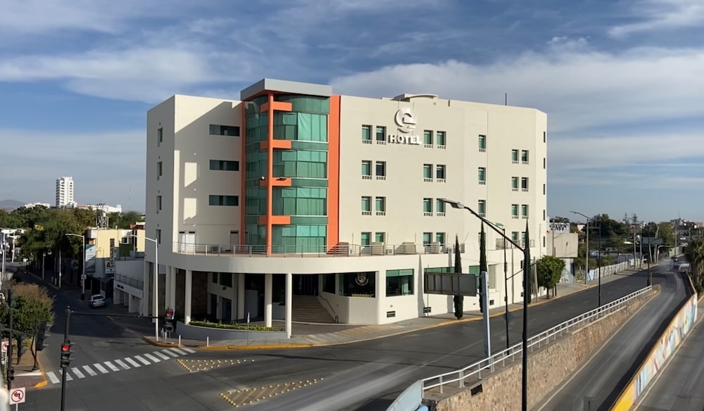 Enterprise Inn Poliforum in Leon De Los Aldama, Mexico