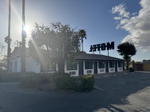 Sun Leisure Motel — hotel in Menifee