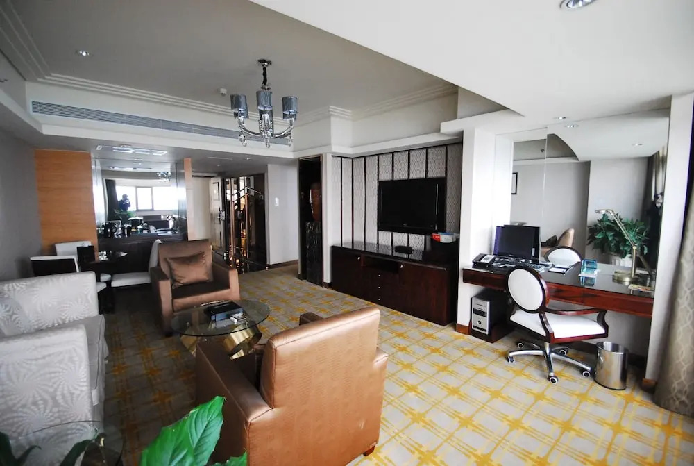 Shandong Hotel — 5-Star Luxury Hotel in Jinan, People's Republic of China