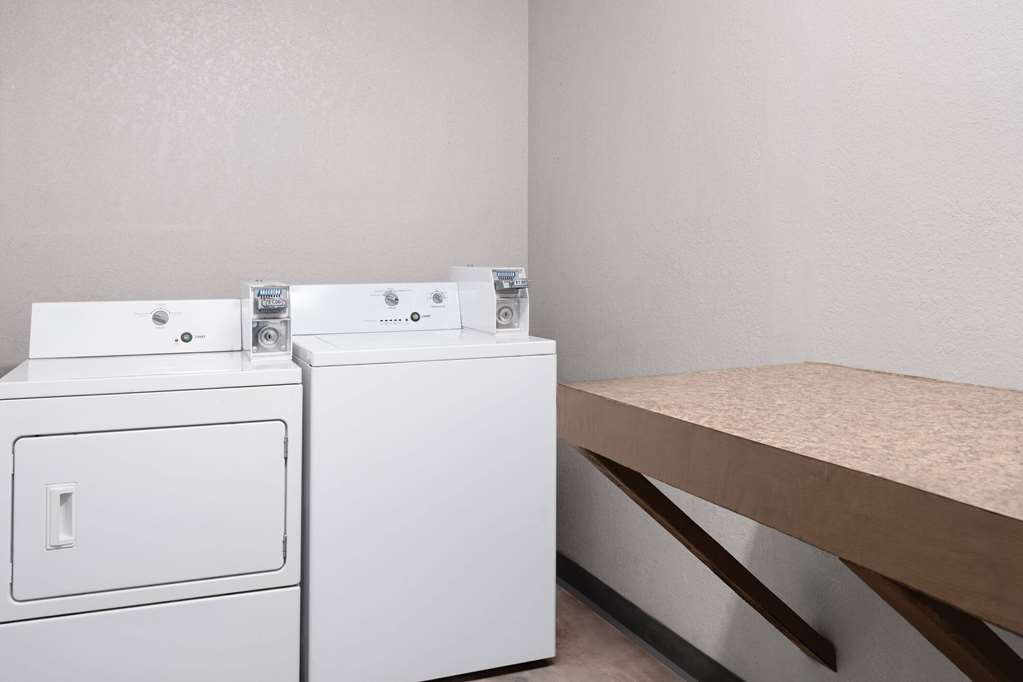 Days Inn by Wyndham Ardmore - photo 30