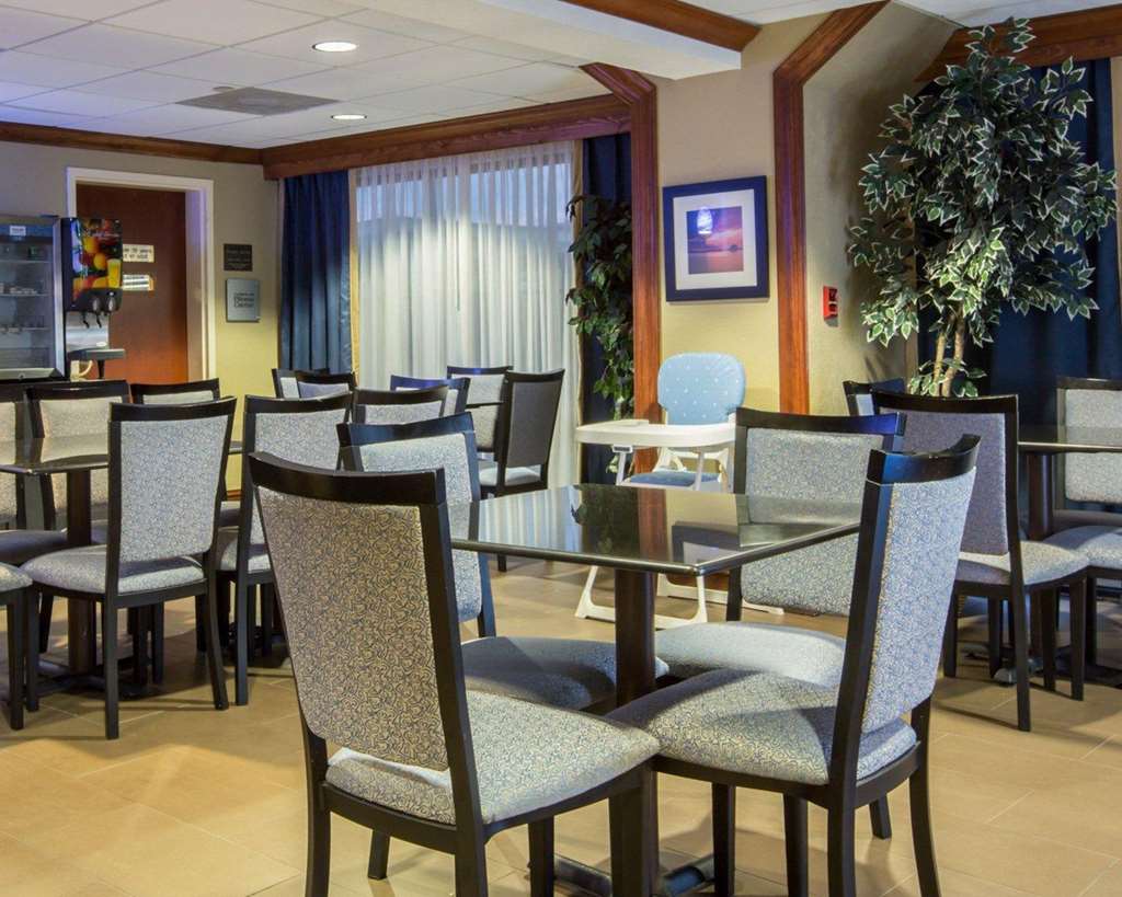 Comfort Suites Cumming Atlanta near Northside Hospital Forsyth - photo 21