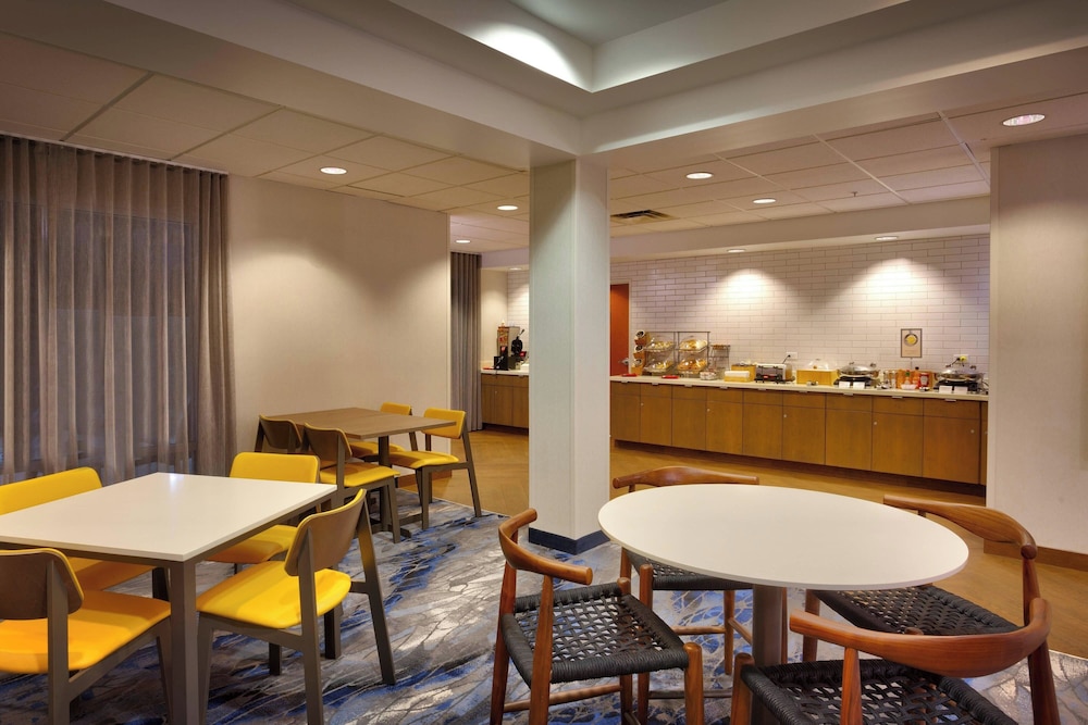 Fairfield by Marriott Inn & Suites Roswell - photo 31