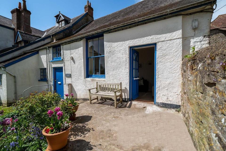 Diana's Cottage — 4-Star Luxury Hotel in Braunton, United Kingdom