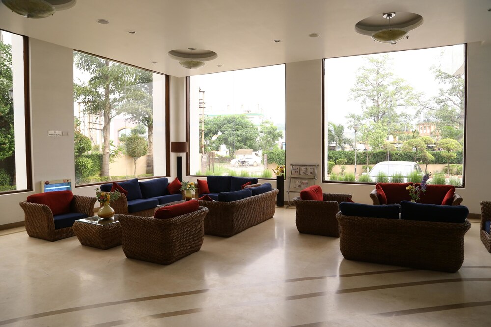 Oyo 2192 Hotel Gianz — Nalagarh — photo 4