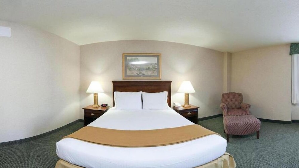 Holiday Inn Express Hotel & Suites Pittsburgh West Mifflin by IHG - photo 11