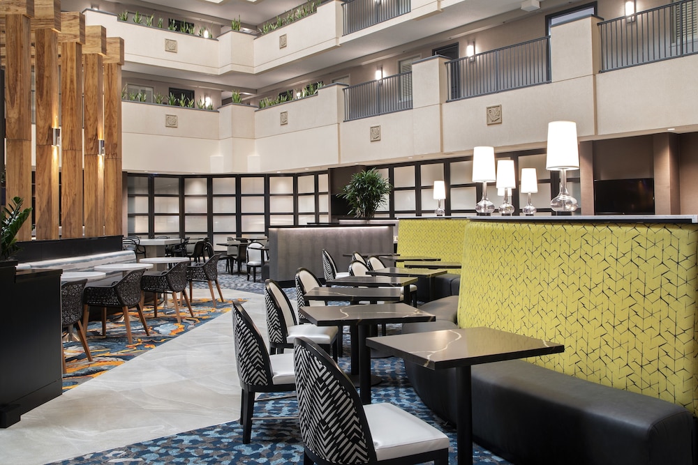 Embassy Suites by Hilton Orlando Airport - photo 32