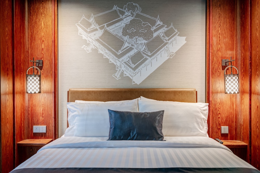 China Inn — hotel in Watthana