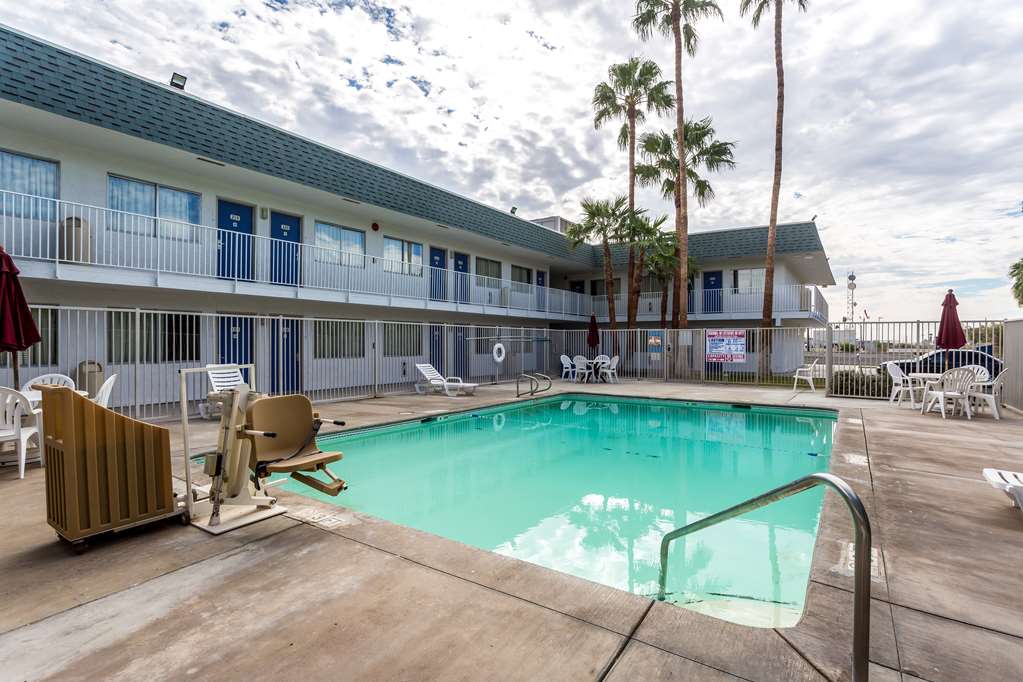 Motel 6 Blythe CA - photo 9