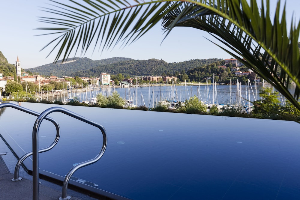 Hotel de Charme Laveno Luxury all Inclusive — 4-Star Luxury Hotel in Laveno, Italy