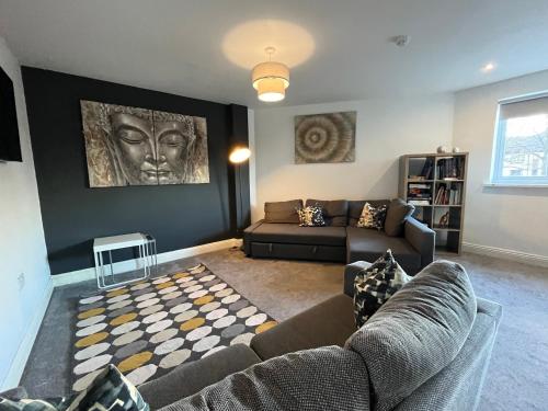 Mia's Place 24 — 4-Star Luxury Hotel in Chester, United Kingdom