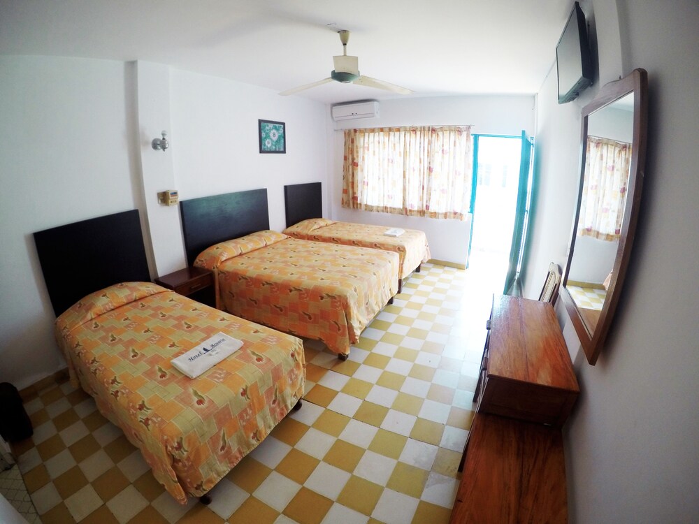 Hotel Acuario Catemaco — Catemaco — photo 2