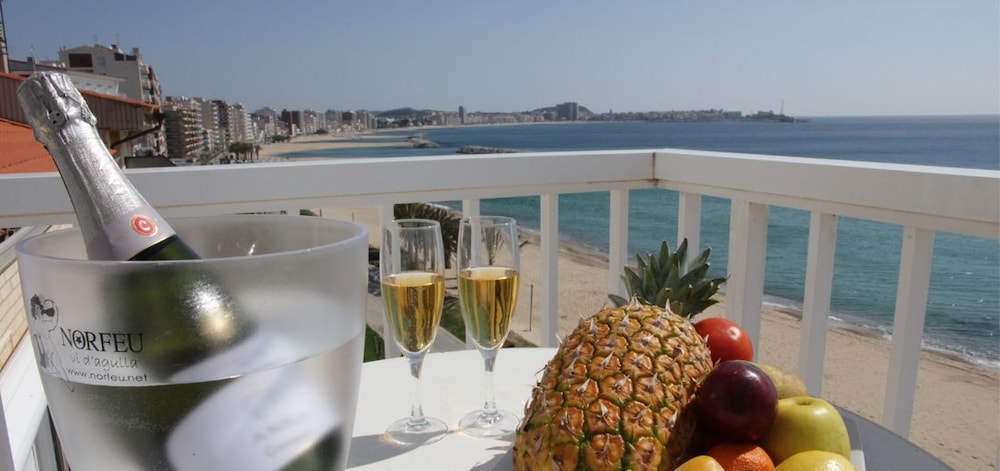 Hotel Maria Teresa in Calonge, Spain