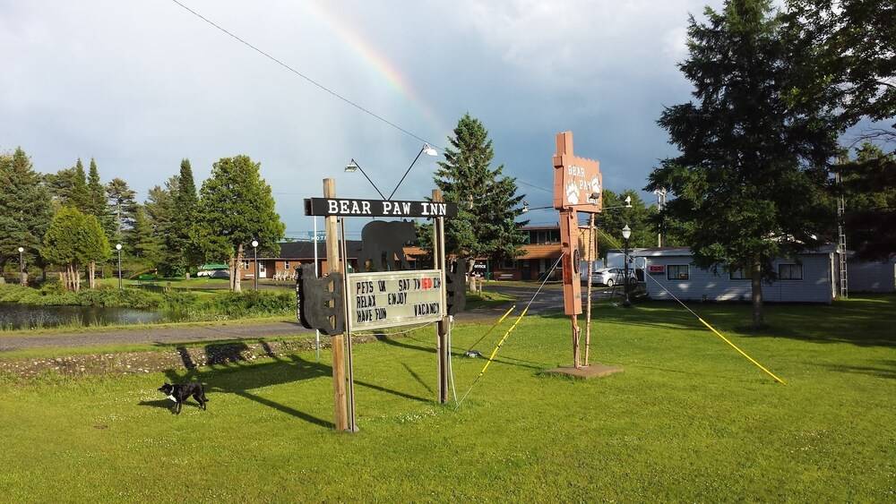 Bear Paw Inn - photo 20
