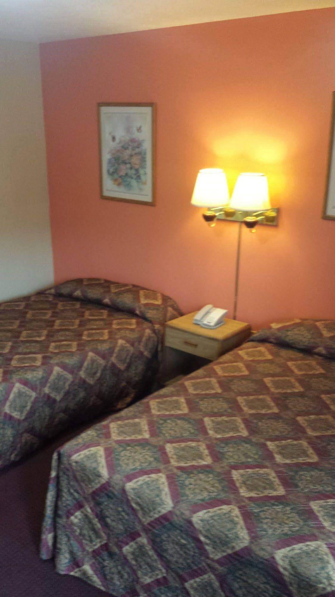 Gateway Inn Knoxville - photo 6