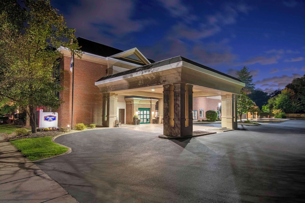 Hampton Inn East Aurora - featured photo