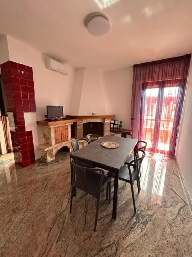 Casa Vacanza Largo Pozzi — 4-Star Luxury Hotel in Turi, Italy