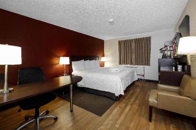 Red Roof Inn PLUS & Suites Malone - photo 20