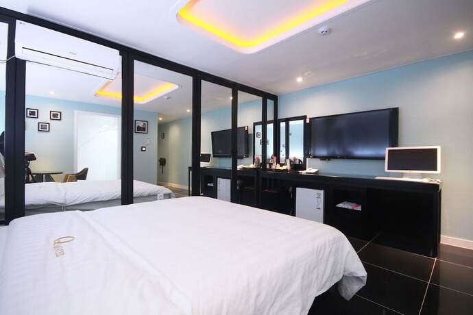 Gimje Q Drive Self check in Motel in Iksan, South Korea