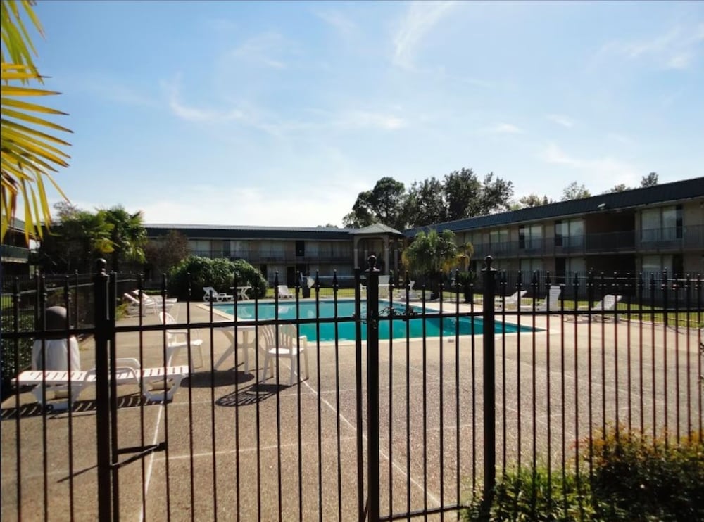 OYO Hotel Audubon Baton Rouge Port Allen I 10 - photo 10