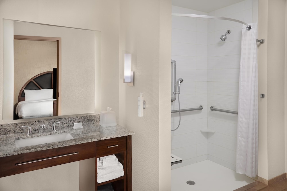 Homewood Suites by Hilton Grand Rapids Downtown - photo 51