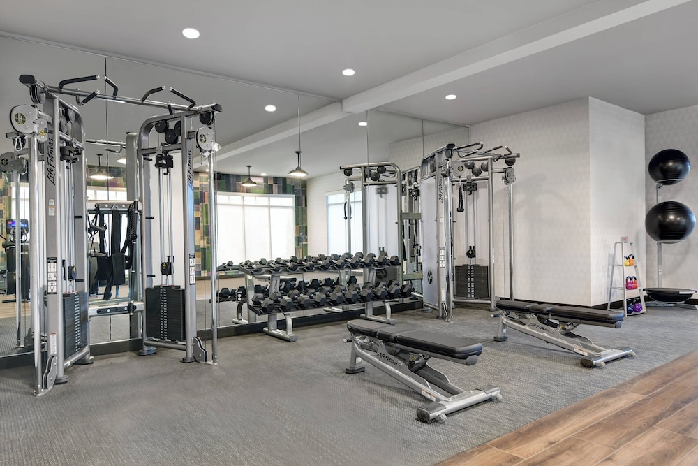 Courtyard by Marriott Manhattan Aggieville - photo 20