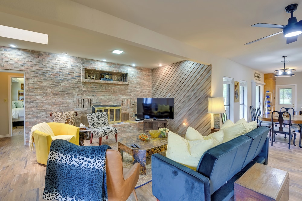 Serene Buffalo Gap Oasis on 4 Secluded Acres in Abilene, United States