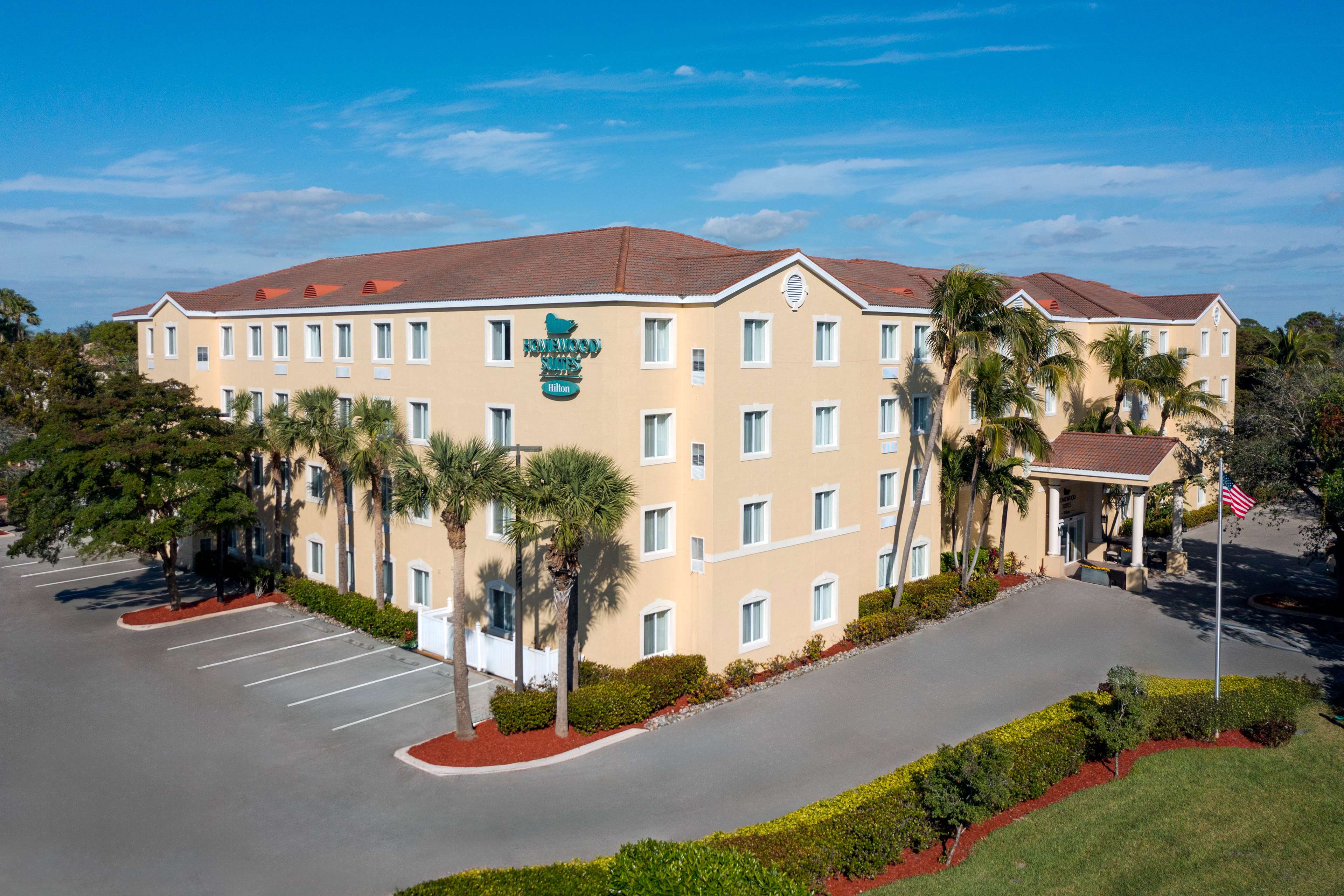 Homewood Suites by Hilton Bonita Springs Naples North in Bonita Springs, United States