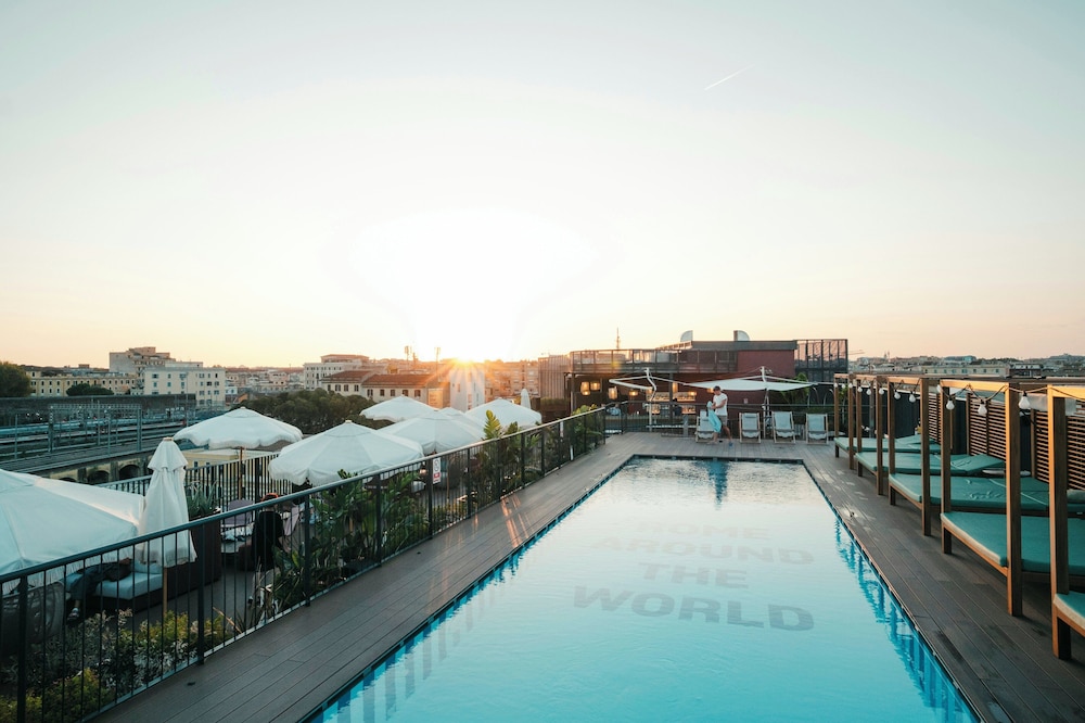 The Social Hub Rome — 4-Star Luxury Hotel in Rome, Italy