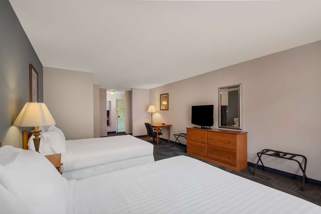 SureStay Plus Hotel by Best Western Berkeley Springs - photo 24