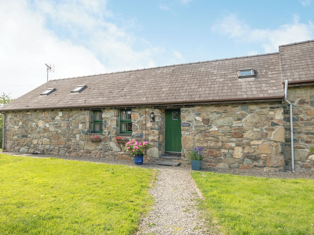 Foxglove - carbon neutral hotel in Fishguard