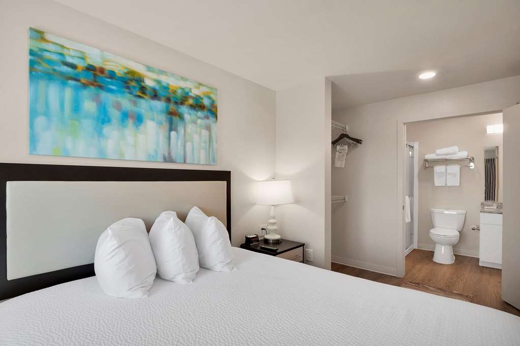 WaterWalk Extended Stay Raleigh Durham Research Triangle - photo 66