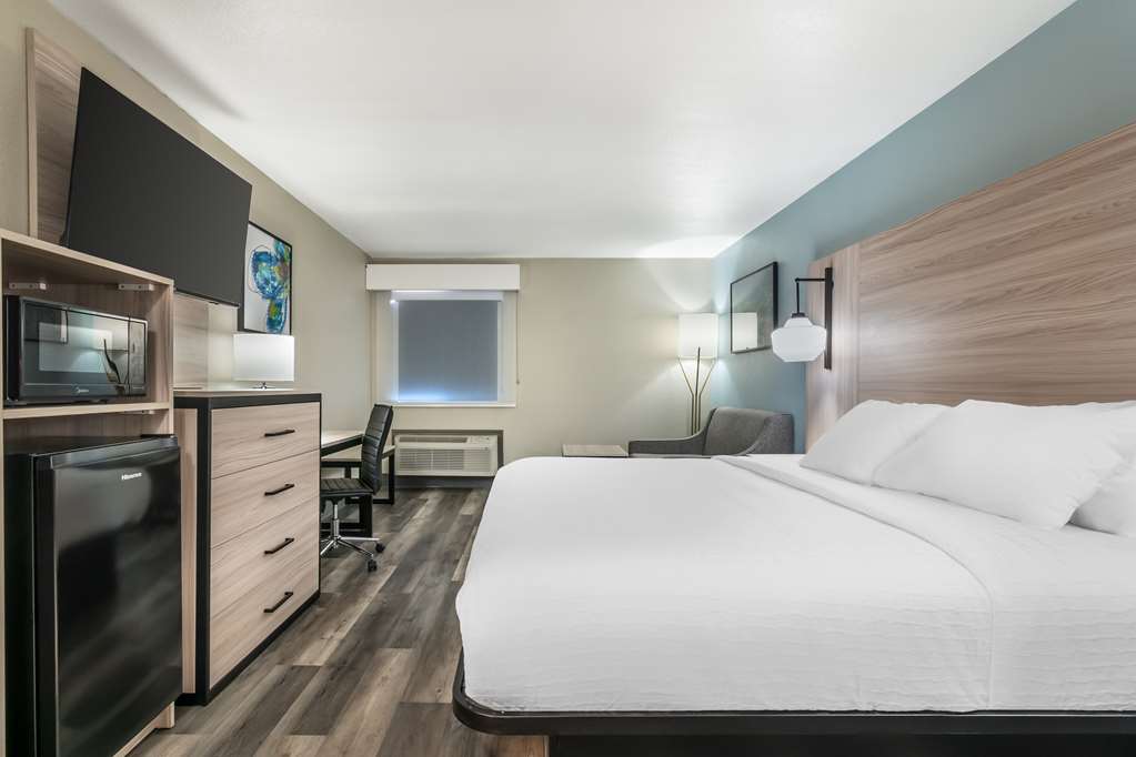 Best Western Park City Wichita North - photo 26