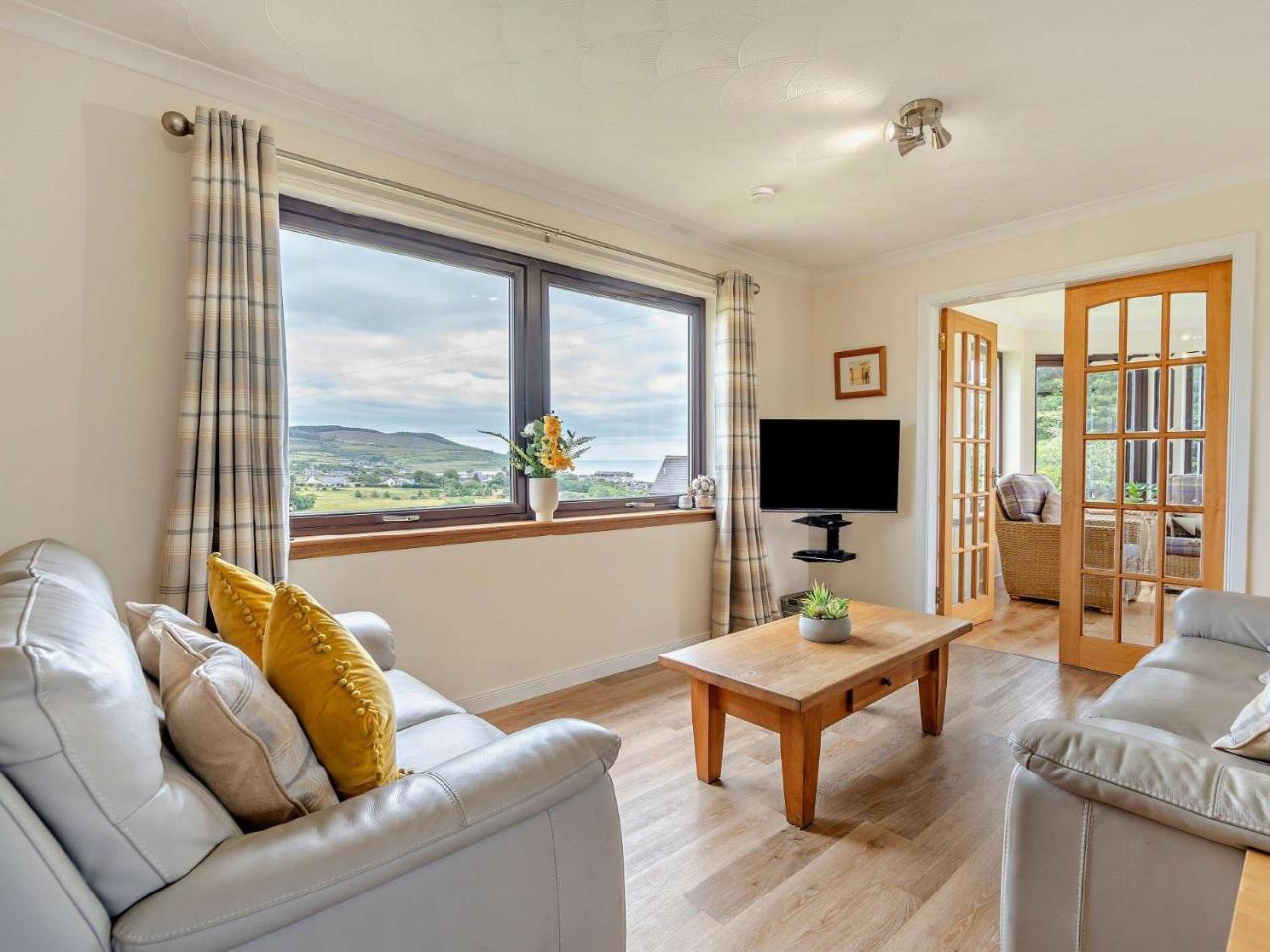 4 Bed in Blackwaterfoot 95184 in Isle Of Arran, United Kingdom