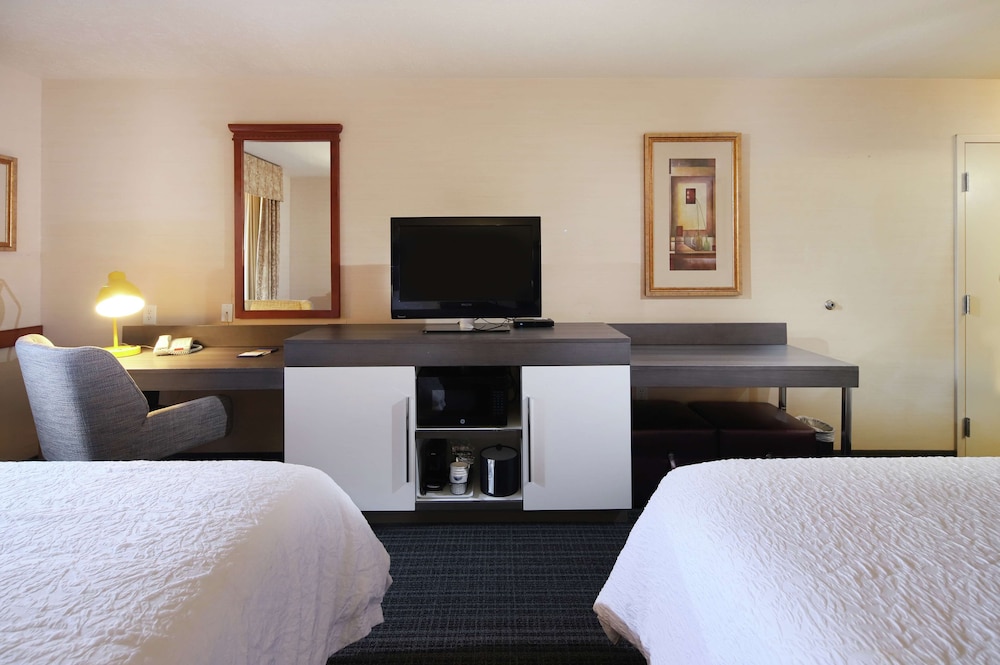 Hampton Inn Sierra Vista - photo 10