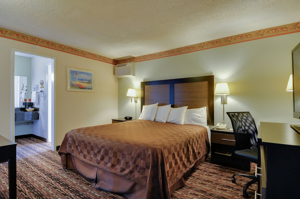 Vagabond Inn Sunnyvale - photo 7