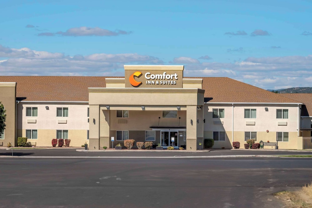 Comfort Inn & Suites Beaver Interstate 15 North in Beaver, United States