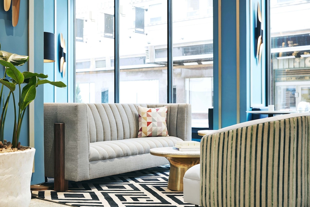 Kinley Cincinnati Downtown a Tribute Portfolio Hotel - photo 2