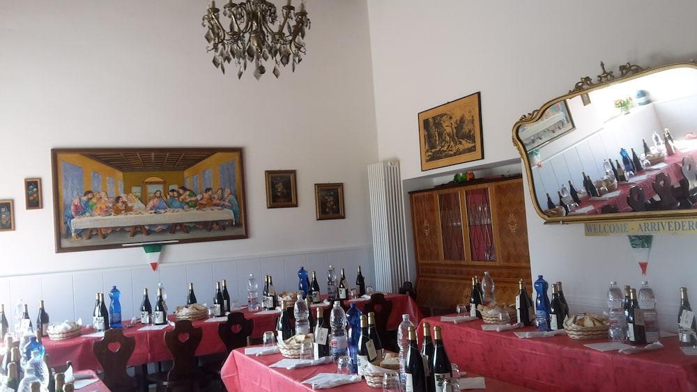 Cascina Bo — hotel in Canelli