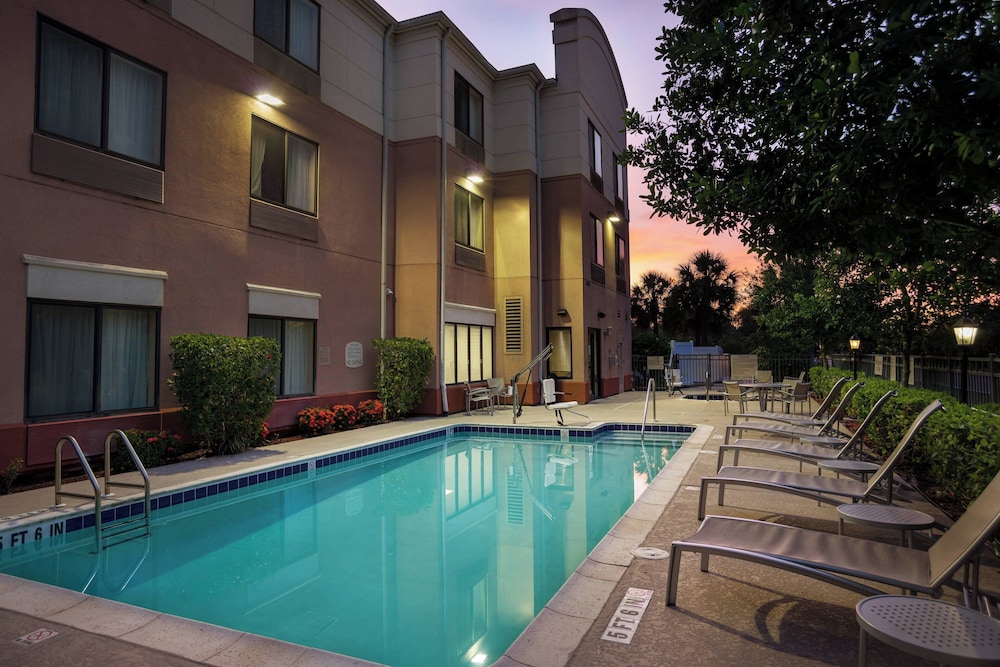 SpringHill Suites by Marriott St. Petersburg Clearwater - photo 9