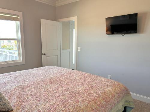 1 Coastal Escape - photo 29